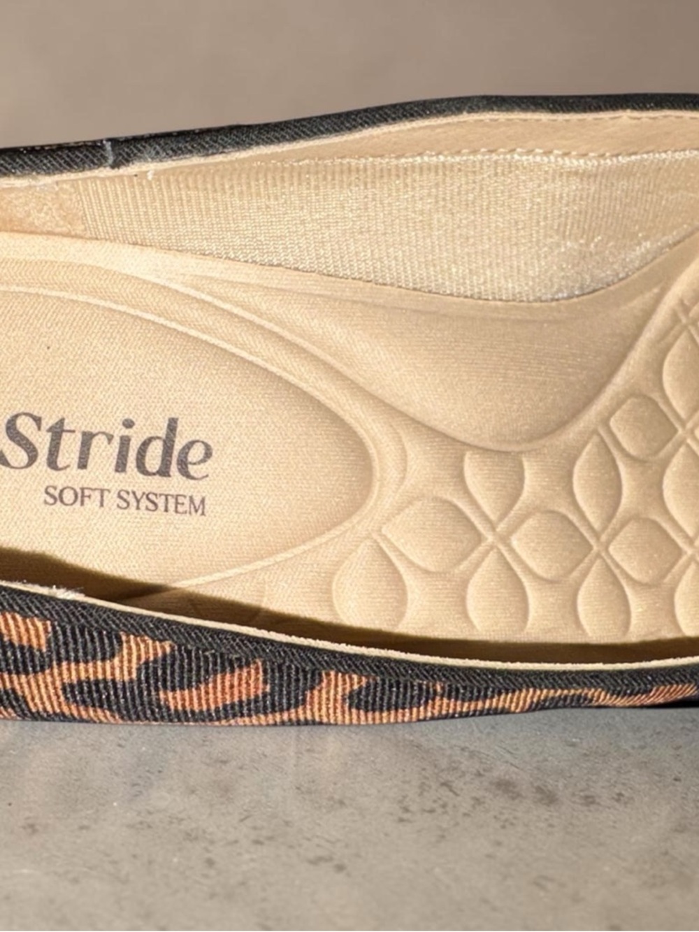 Life Stride Leopard Print Mid Heel Pumps - Brown & Black - Picture 6 of 9